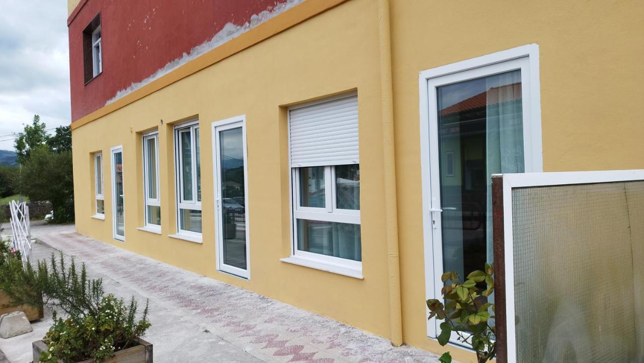 Apartamentos Y Estudios El Centro Vargas المظهر الخارجي الصورة