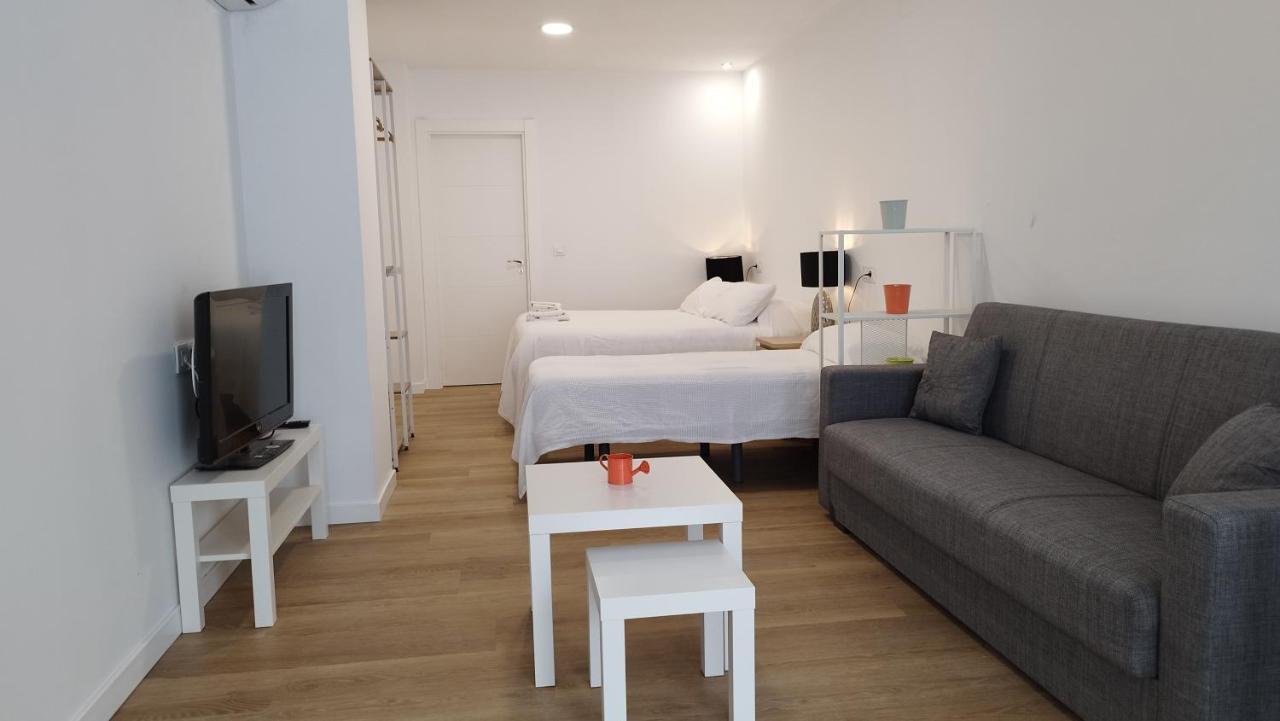 Apartamentos Y Estudios El Centro Vargas المظهر الخارجي الصورة